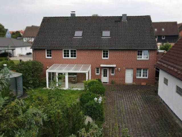 Haus zum Kaufen in Sibbesse 260.000,00 EUR 395 m²