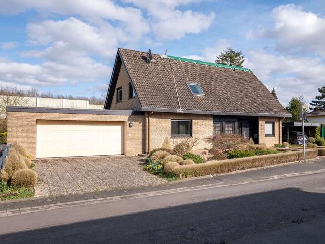 Haus zum Kaufen in Siegburg Wolsdorf 495.000,00 EUR 194 m²