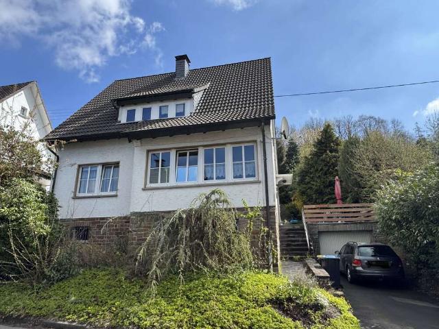 Haus zum Kaufen in Siegen 267.000,00 EUR 117.5 m²