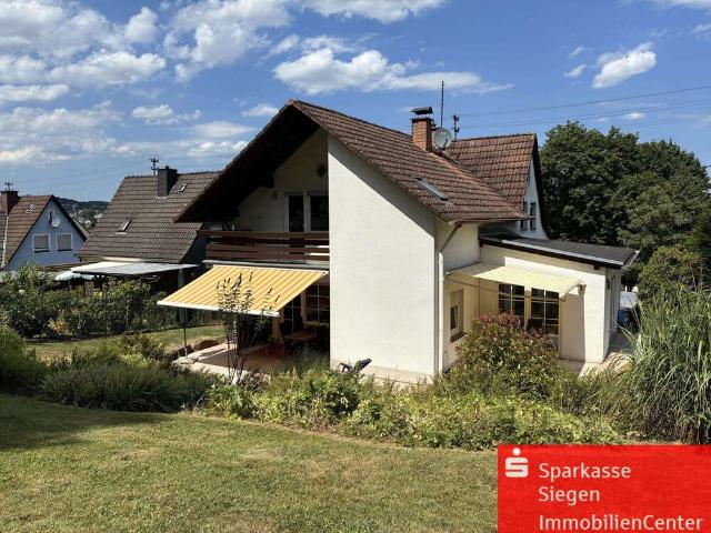 Haus zum Kaufen in Siegen 299.000,00 EUR 181.79 m²