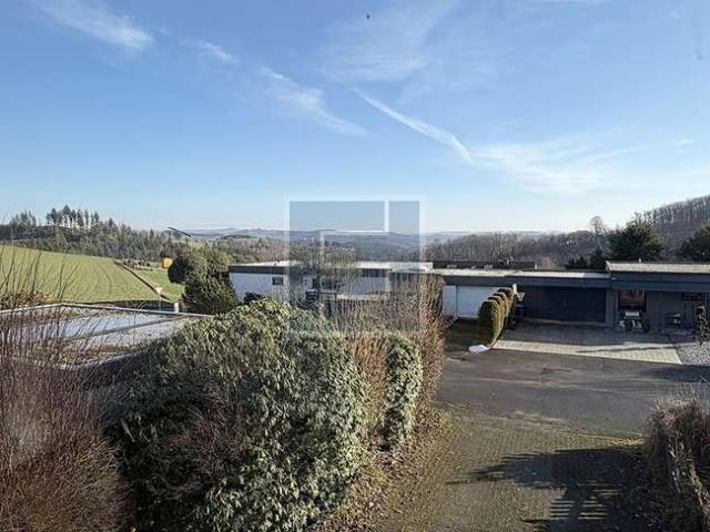 Haus zum Kaufen in Siegen 390.000,00 EUR 173.89 m²