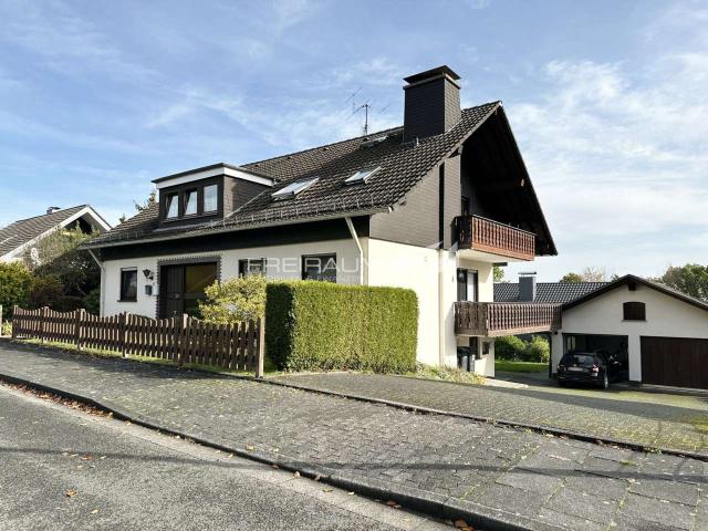 Haus zum Kaufen in Siegen 440.000,00 EUR 241 m²