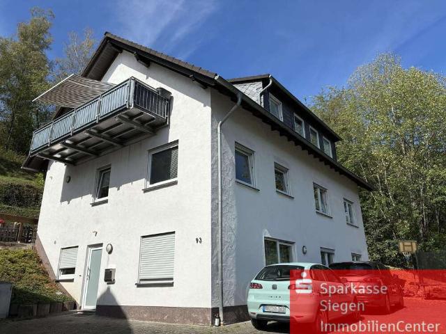 Haus zum Kaufen in Siegen 459.000,00 EUR 261.8 m²
