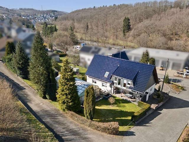 Haus zum Kaufen in Siegen 579.000,00 EUR 241 m²