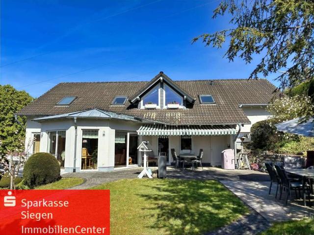 Haus zum Kaufen in Siegen 589.000,00 EUR 217.07 m²