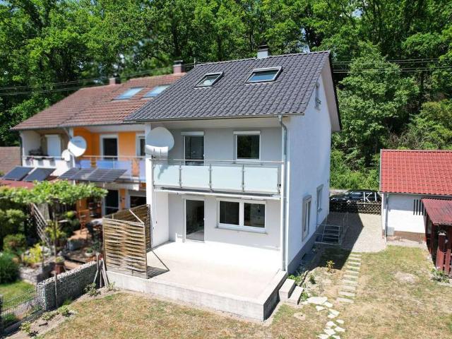 Haus zum Kaufen in Sigmaringendorf 279.000,00 EUR 100 m²