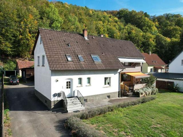 Haus zum Kaufen in Sigmaringendorf 298.000,00 EUR 187 m²