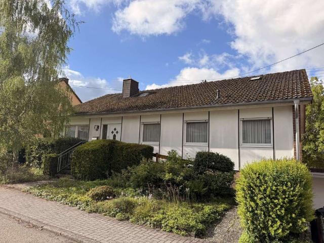 Haus zum Kaufen in Simmern 298.000,00 EUR 198 m²