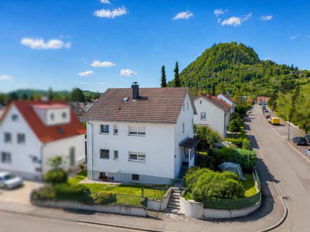 Haus zum Kaufen in Singen 640.000,00 EUR 191.83 m²