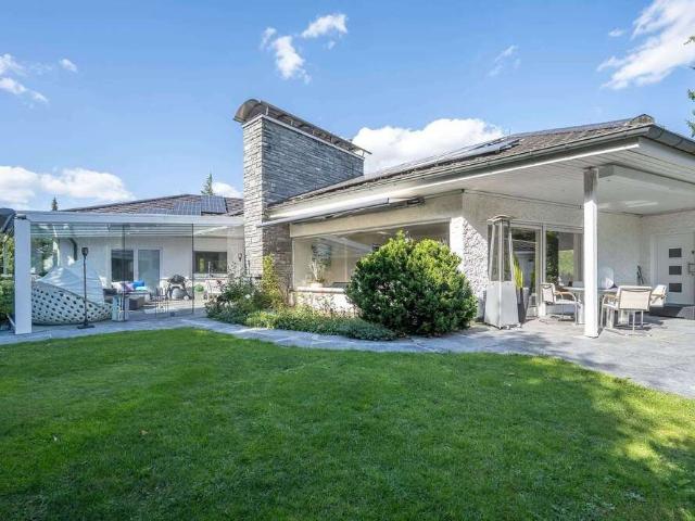 Haus zum Kaufen in Sindelfingen 1.850.000,00 EUR 276 m²