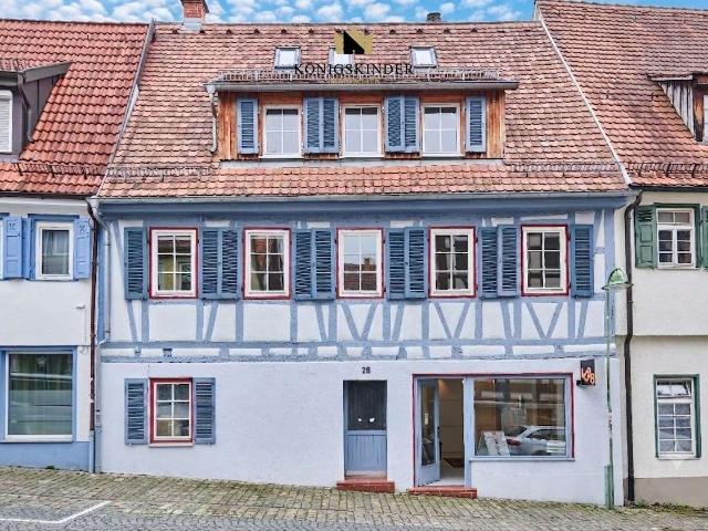 Haus zum Kaufen in Sindelfingen 550.000,00 EUR 147 m²