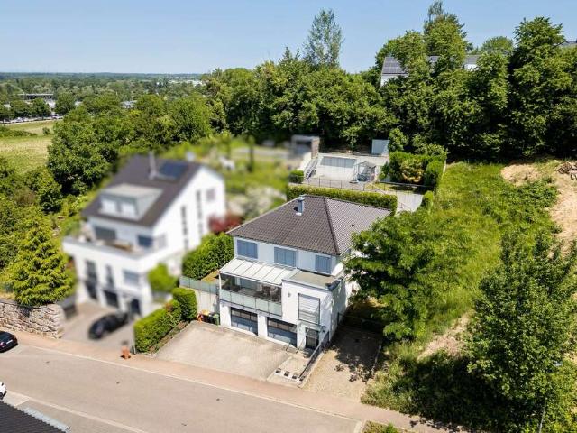 Haus zum Kaufen in Sinzheim 1.100.000,00 EUR 260 m²