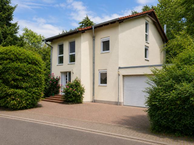 Haus zum Kaufen in Sinzheim 750.000,00 EUR 267 m²