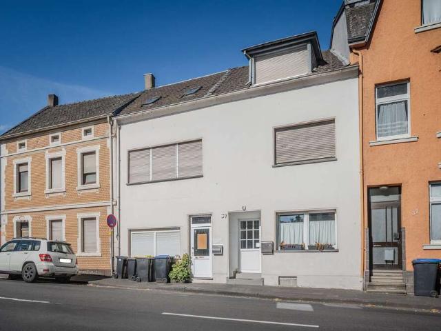 Haus zum Kaufen in Sinzig 420.000,00 EUR 230 m²