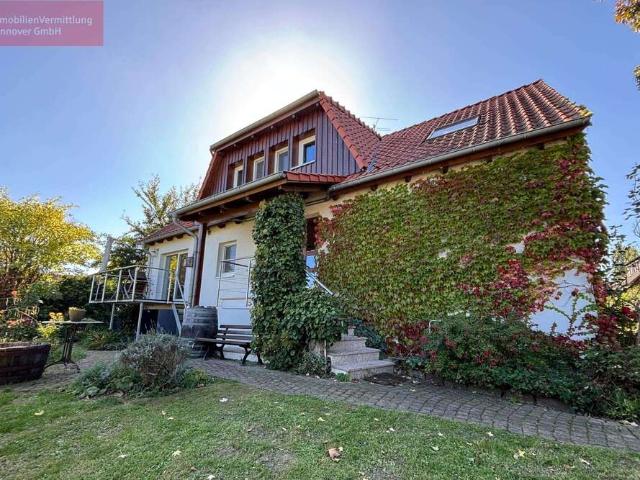 Haus zum Kaufen in Springe 525.000,00 EUR 176.08 m²