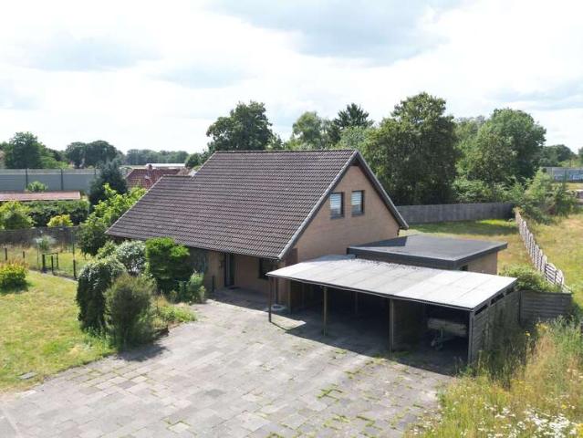 Haus zum Kaufen in Stuhr 389.000,00 EUR 217.5 m²