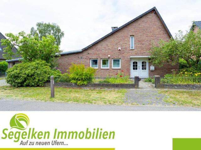 Haus zum Kaufen in Stuhr 459.000,00 EUR 174 m²