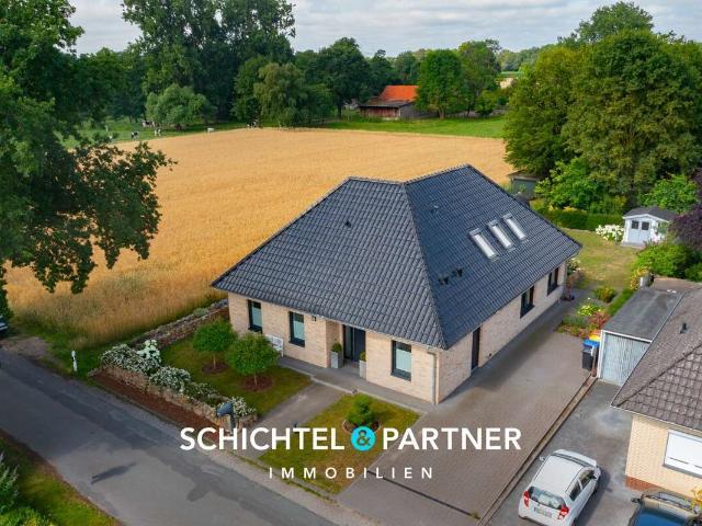 Haus zum Kaufen in Stuhr 799.900,00 EUR 214 m²