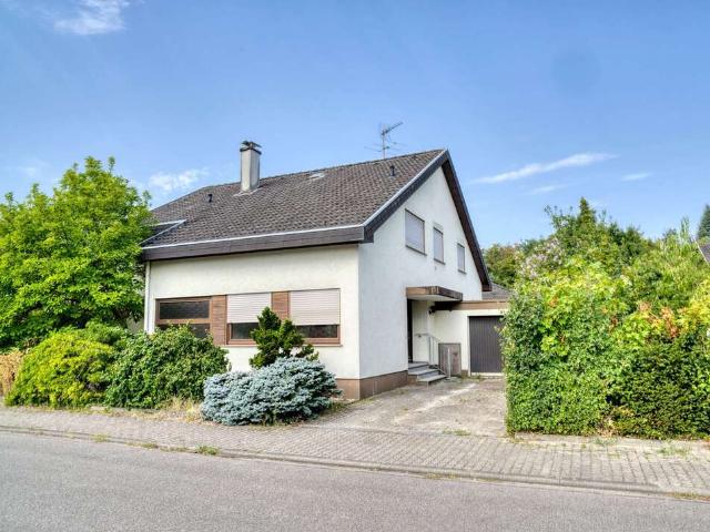Haus zum Kaufen in Stutensee Friedrichstal 579.000,00 EUR 174.92 m²