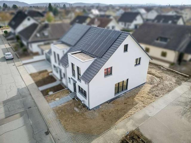Haus zum Kaufen in Stutensee Spöck 779.000,00 EUR 127 m²