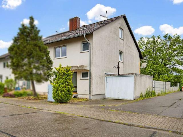 Haus zum Kaufen in Stutensee 469.000,00 EUR 143.82 m²