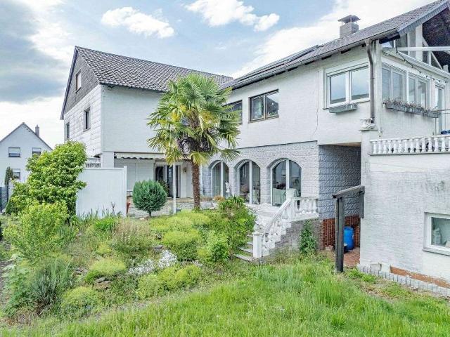 Haus zum Kaufen in Stutensee 650.000,00 EUR 225 m²