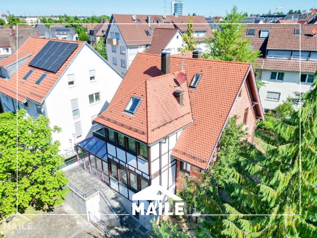 Haus zum Kaufen in Stuttgart Degerloch 1.398.000,00 EUR 179 m²