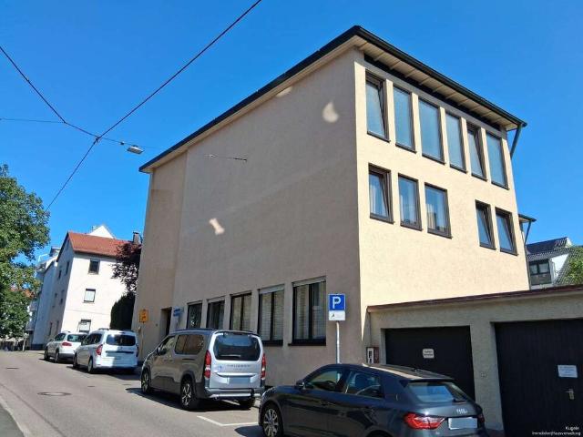 Haus zum Kaufen in Stuttgart Feuerbach 1.100.000,00 EUR 902 m²