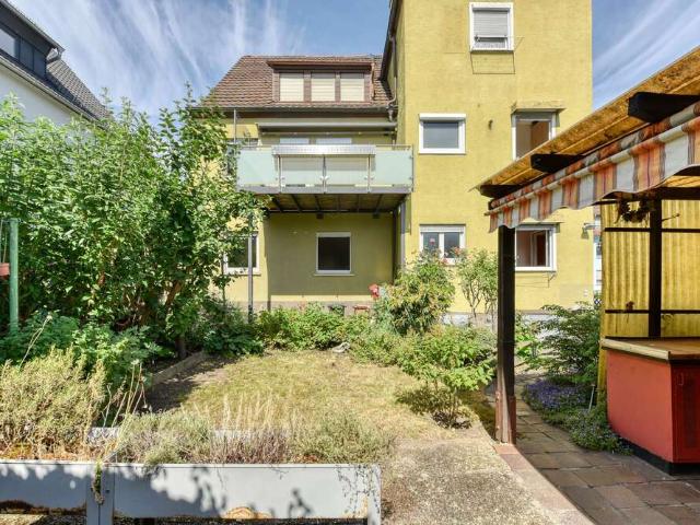 Haus zum Kaufen in Stuttgart Zuffenhausen 750.000,00 EUR 276 m²