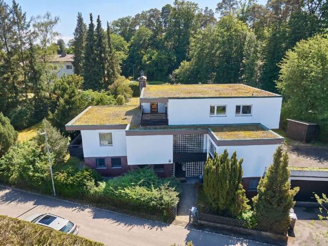 Haus zum Kaufen in Stuttgart 1.150.000,00 EUR 305 m²