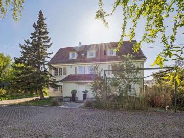 Haus zum Kaufen in Stuttgart 1.559.000,00 EUR 307 m²