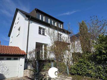 Haus zum Kaufen in Stuttgart 1.950.000,00 EUR 216 m²