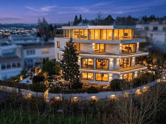 Haus zum Kaufen in Stuttgart 2.100.000,00 EUR 482 m²