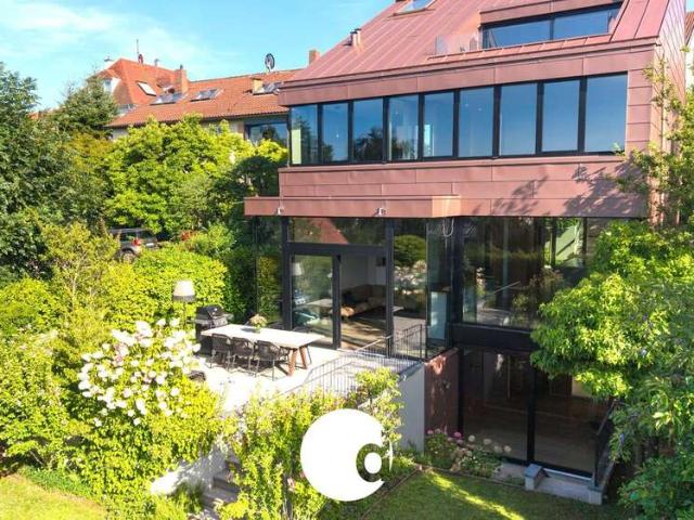 Haus zum Kaufen in Stuttgart 2.190.000,00 EUR 308 m²