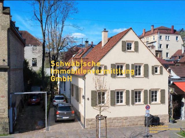 Haus zum Kaufen in Stuttgart 375.000,00 EUR 180.3 m²