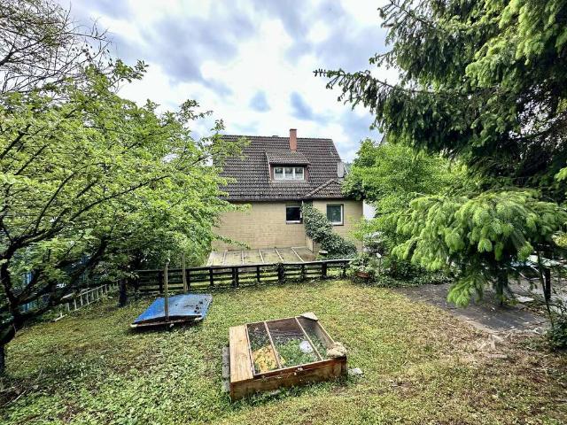 Haus zum Kaufen in Stuttgart 430.000,00 EUR 180 m²