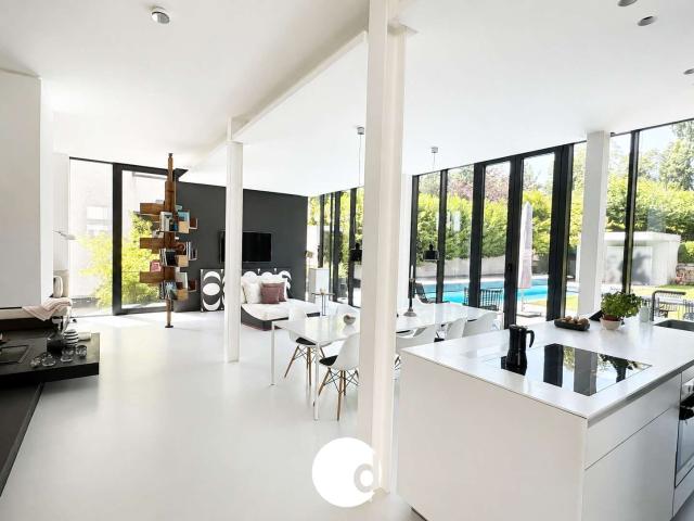 Haus zum Kaufen in Stuttgart 4.250.000,00 EUR 336 m²
