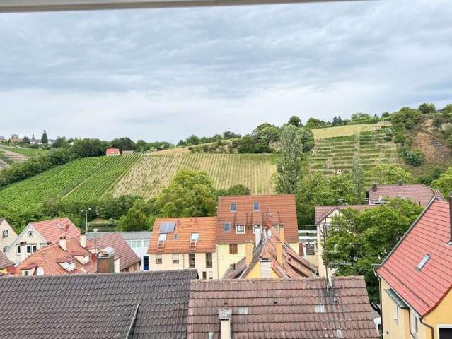 Haus zum Kaufen in Stuttgart 595.000,00 EUR 277.74 m²