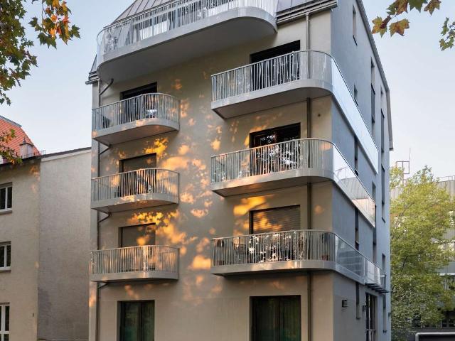 Haus zum Kaufen in Stuttgart 5.290.800,00 EUR 481.66 m²