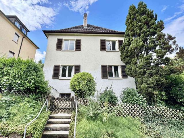 Haus zum Kaufen in Stuttgart 649.000,00 EUR 203 m²