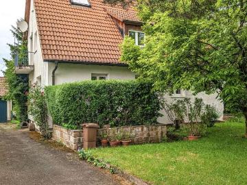 Haus zum Kaufen in Stuttgart 790.000,00 EUR 136 m²