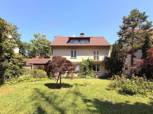 Haus zum Kaufen in Stuttgart 798.000,00 EUR 218.37 m²