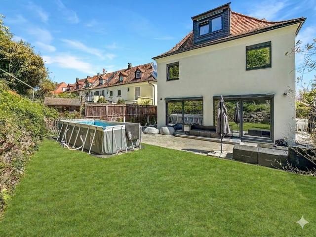 Haus zum Kaufen in Stuttgart 860.000,00 EUR 114 m²