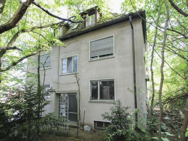 Haus zum Kaufen in Stuttgart 895.000,00 EUR 340.73 m²