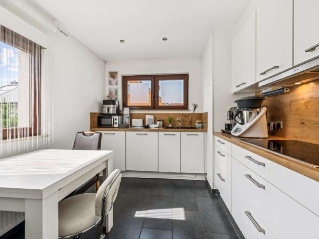 Haus zum Kaufen in Stuttgart 820.000,00 EUR 190 m²