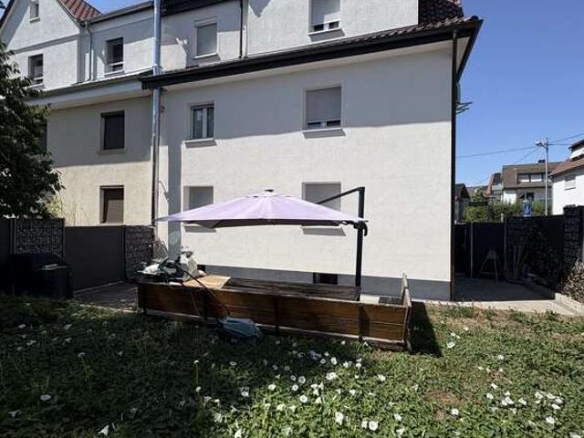 Haus zum Kaufen in Stuttgart 990.000,00 EUR 220.54 m²