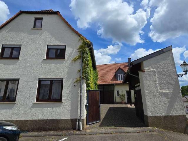 Haus zum Kaufen in Stadecken Elsheim 449.000,00 EUR 231.3 m²