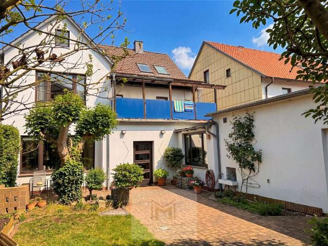 Haus zum Kaufen in Stadthagen 259.000,00 EUR 244 m²