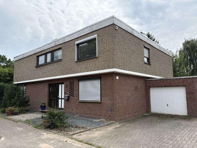 Haus zum Kaufen in Stadthagen 289.000,00 EUR 169.79 m²