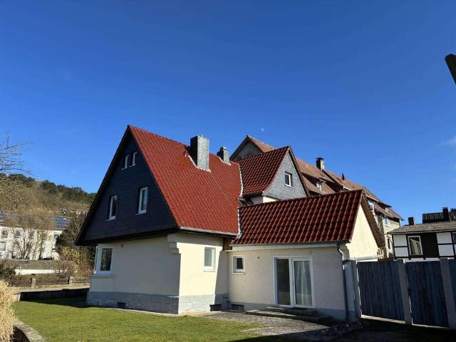 Haus zum Kaufen in Stadtoldendorf 255.000,00 EUR 150 m²